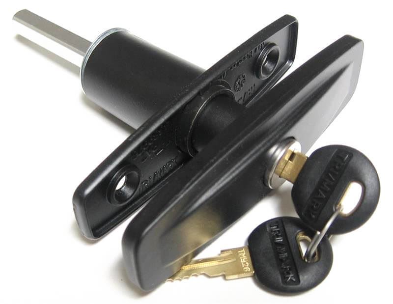 Tonneau cover lock Retrax